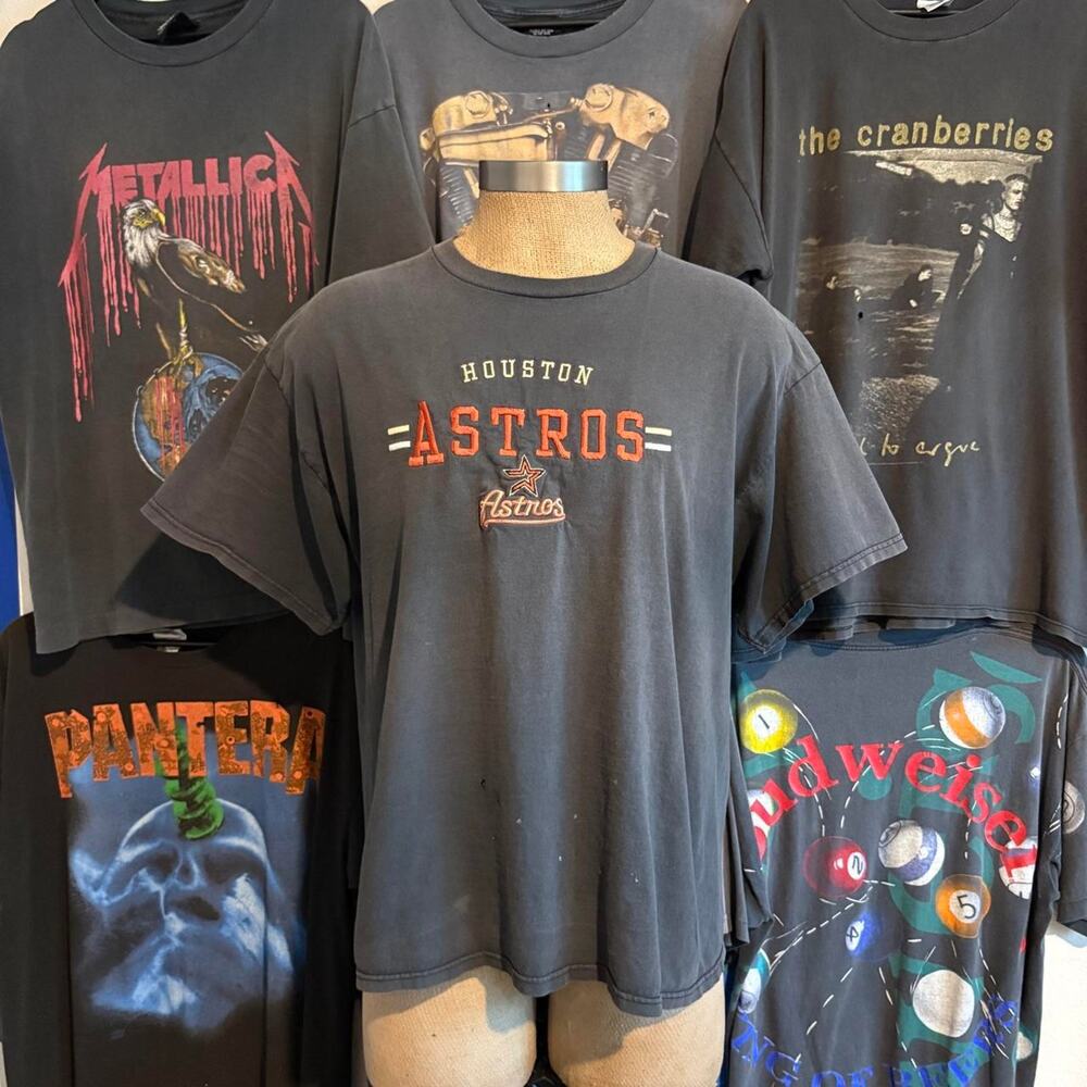 Vintage 2000s houston astros t shirt